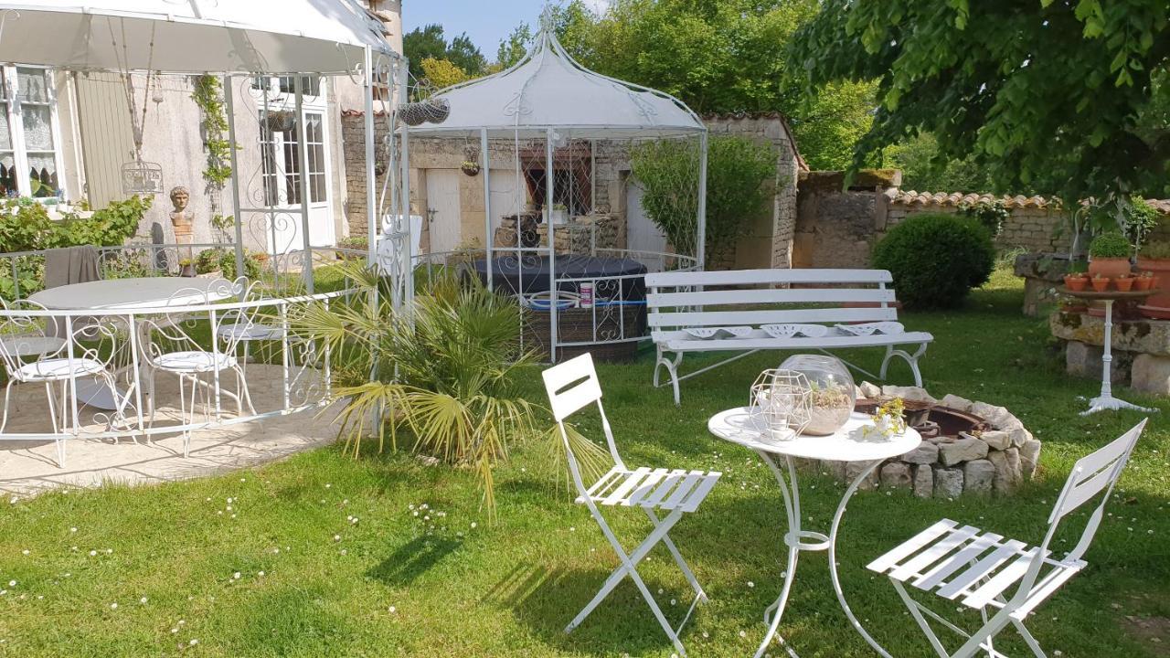 Chez Martine * Hanc
